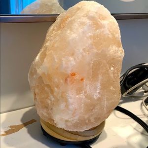 Salt lamp